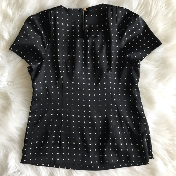 Ann Taylor Polka Dot Navy White Top with Keyhole - Picture 3 of 6